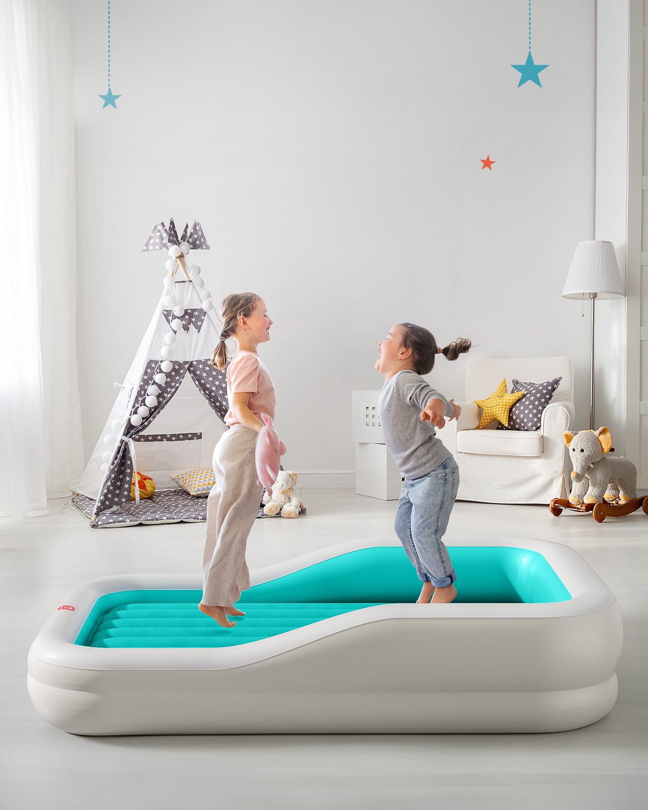 Large Inflatable Toddler Travel Bed - QPAU